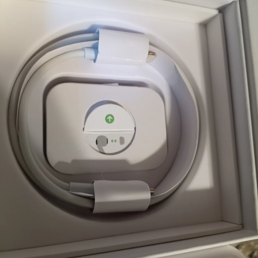 Apple White AirPods Pro Wireless Headset